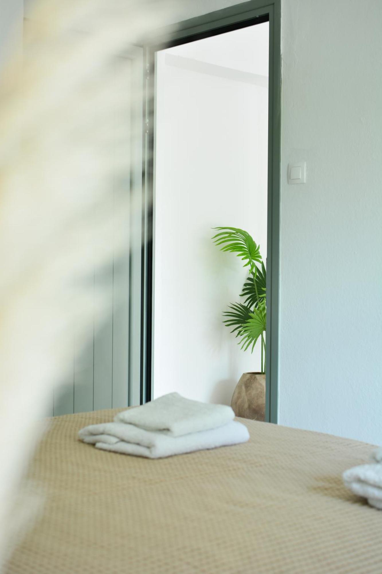 Greekowl Apartments Skiathos Exterior foto